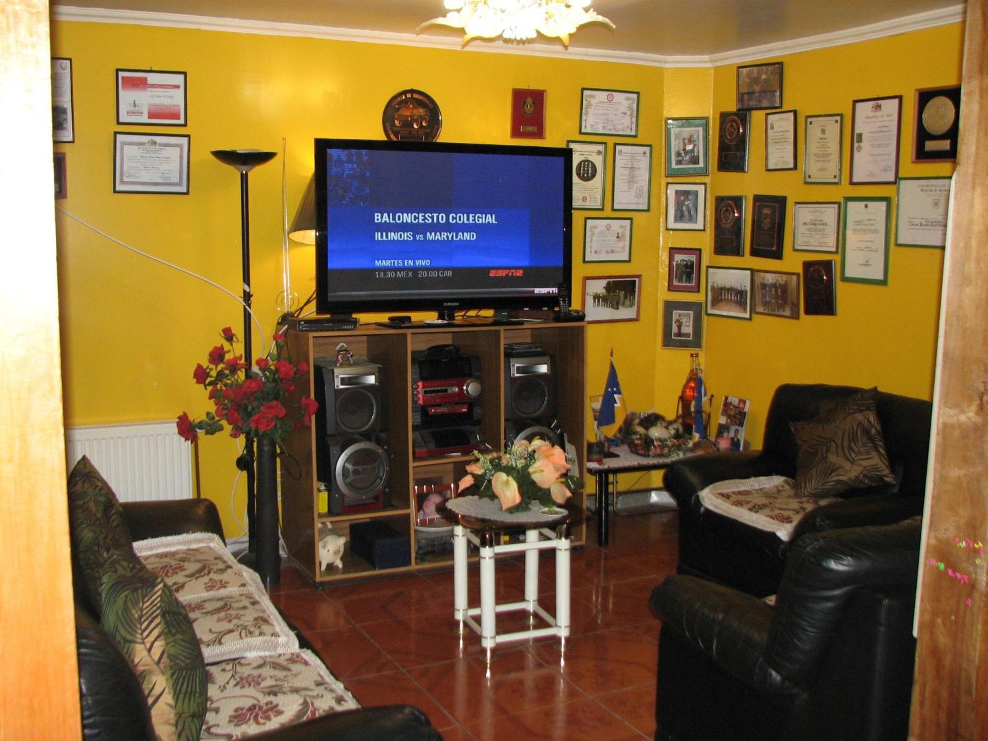 Hostal El Mirador Punta Arenas Extérieur photo
