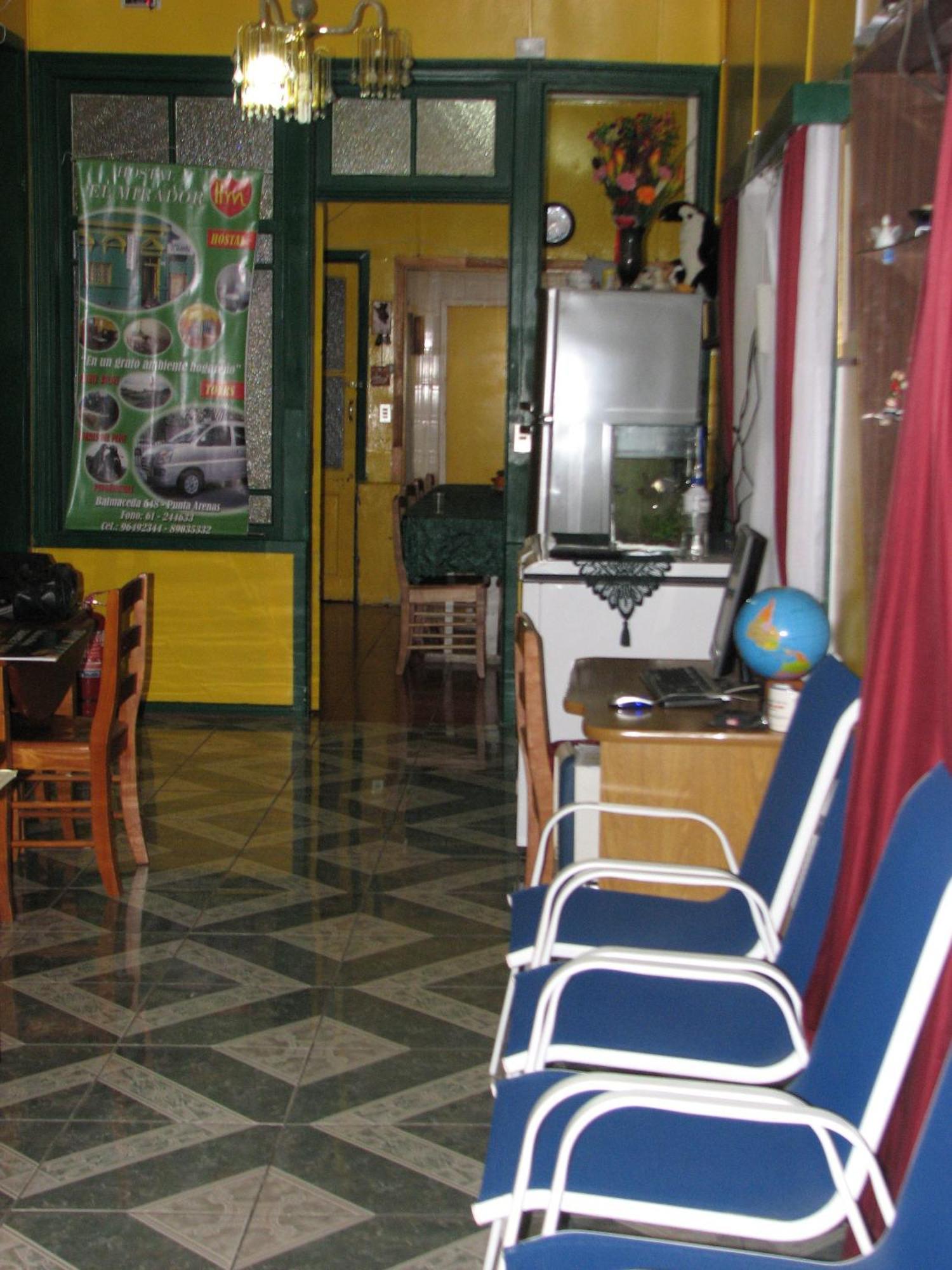 Hostal El Mirador Punta Arenas Extérieur photo